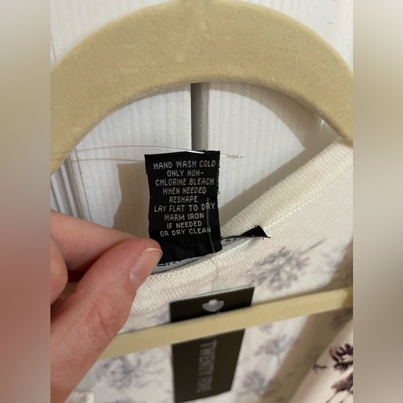 Two Twenty Five Cardigan - Picture 8 of 8